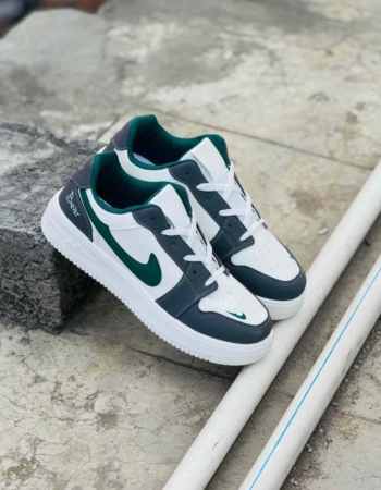 NIKE BEAR