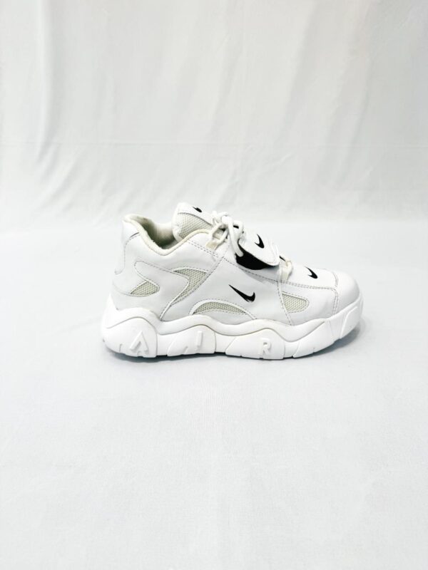 AIR WHITE