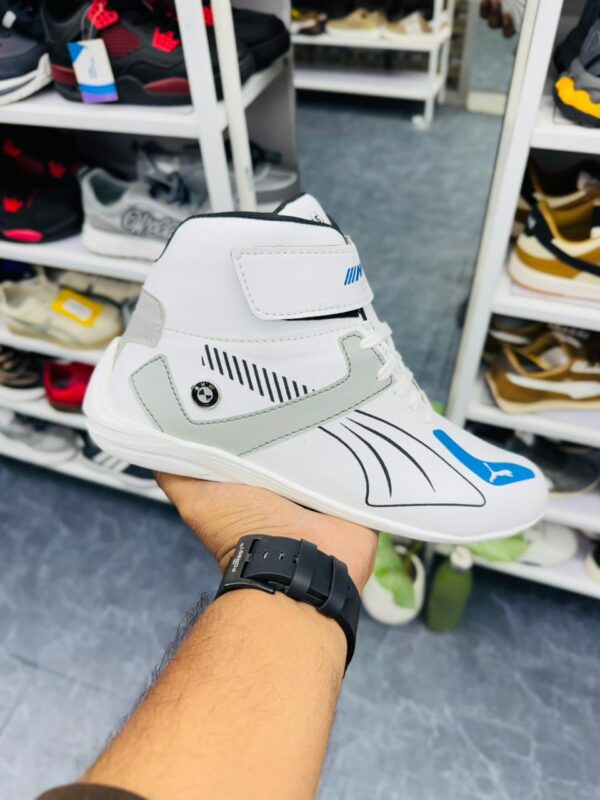 MOTOSPORT GRAY