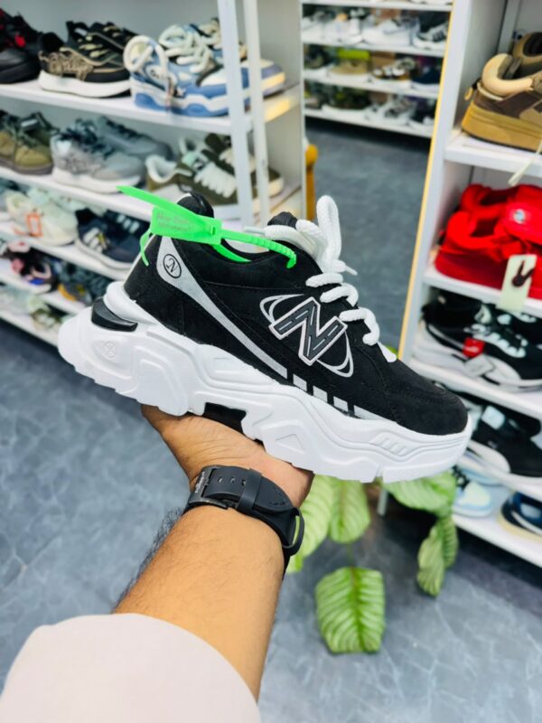 NB BLACK