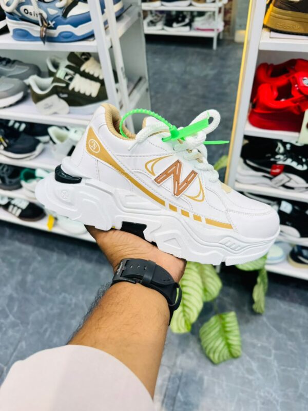 NB WHITE